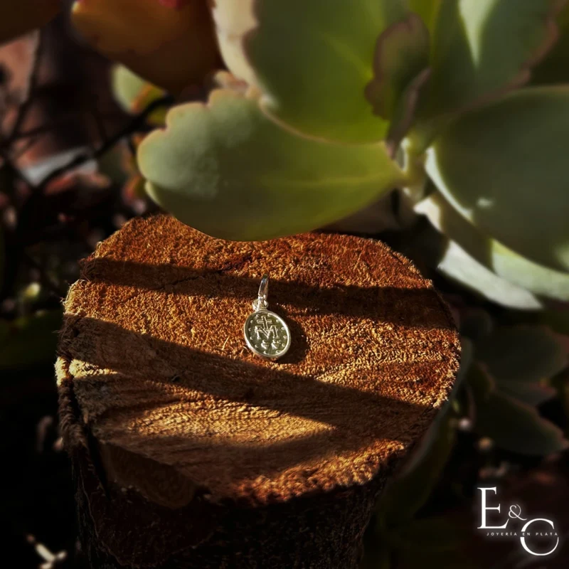 DIJE VIRGEN MILAGROSA