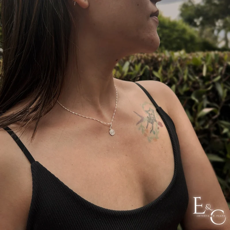 LUZ Y PROTECCIÓN - SINGAPUR